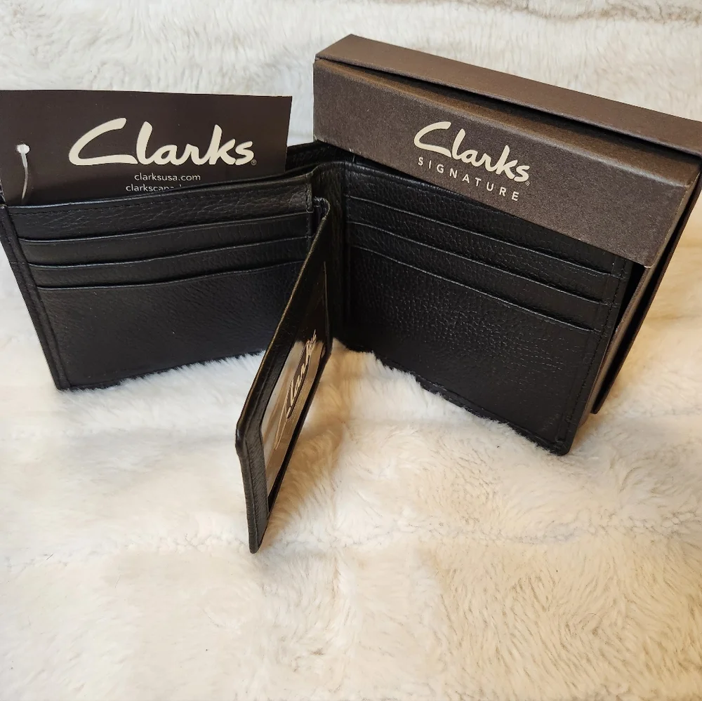 Clarks Black Leather Wallet for Men - Picture 3 of 10